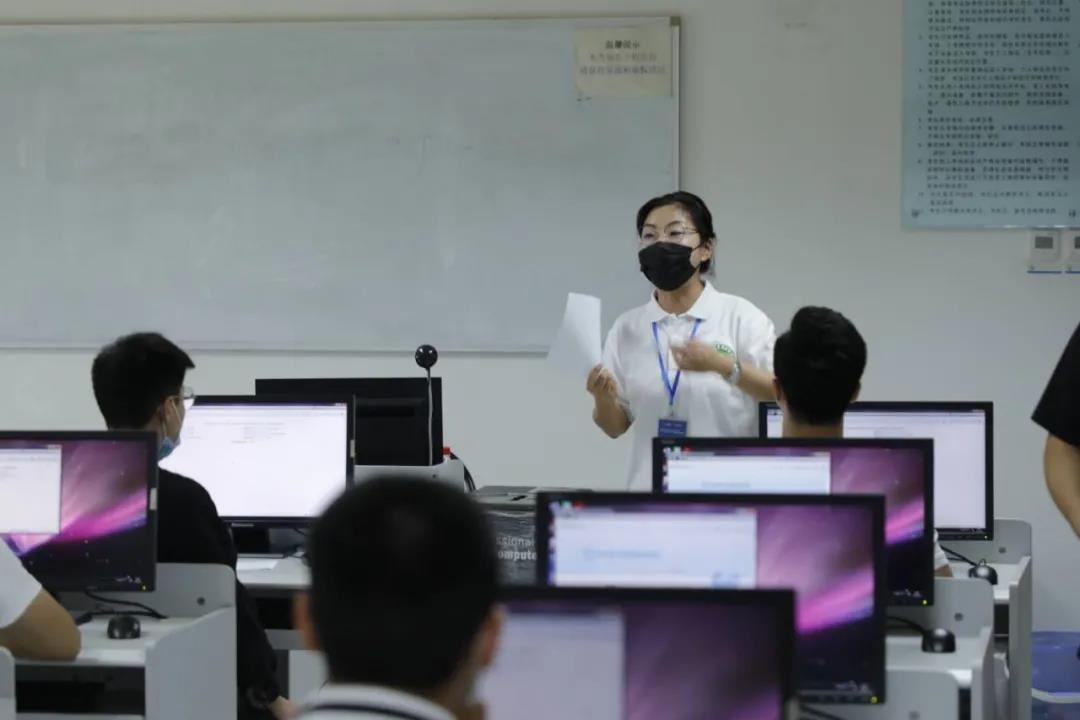 調(diào)酒師職業(yè)技能競(jìng)賽